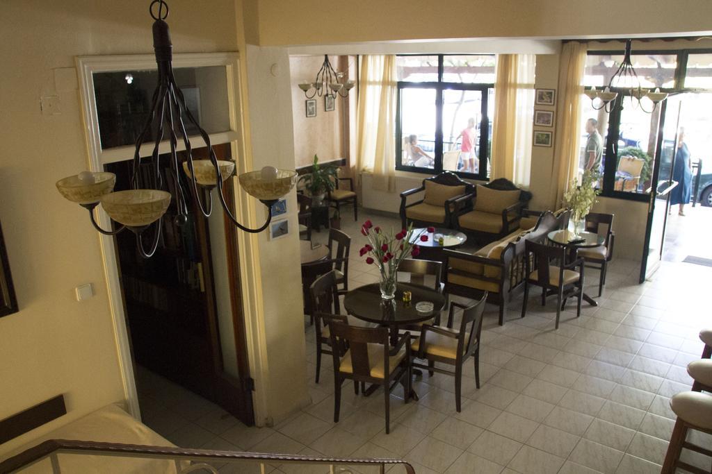 Anixis Hotel Loutra Ipatis Exterior photo